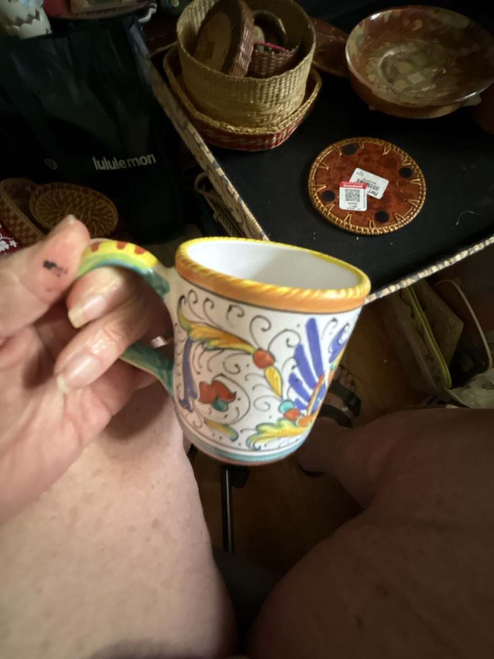 Cup - Mug Decorated in Beautiful Raffaellesco Deluxe With Two Dragons. Deruta Ar
